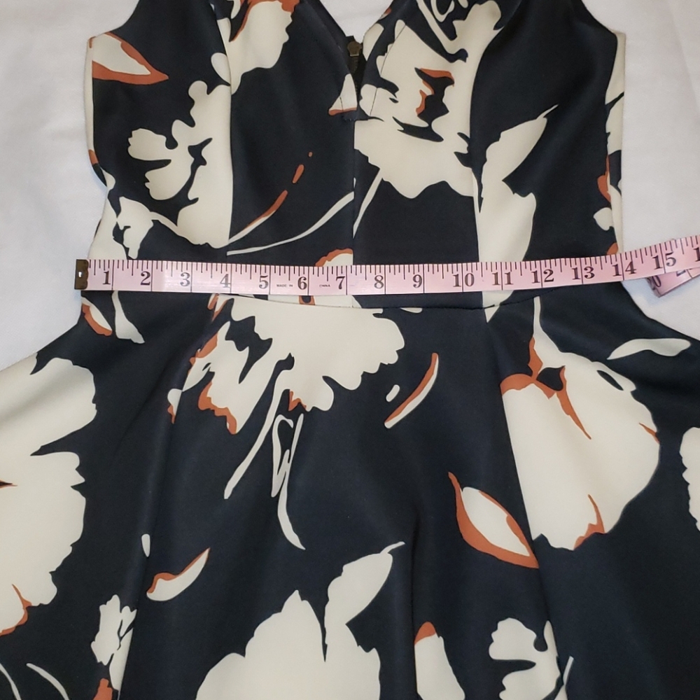 Anthropologie Maeve Floral Fit & Flare Summer Dress Size 4 - Picture 10 of 14